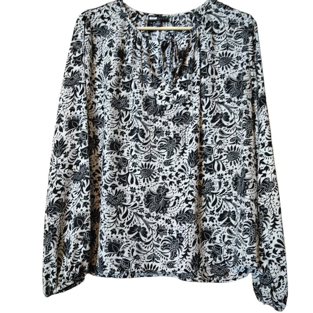 Bobeau B Collection Size Small Tie Neck Front Black Floral Blouse Top NEW